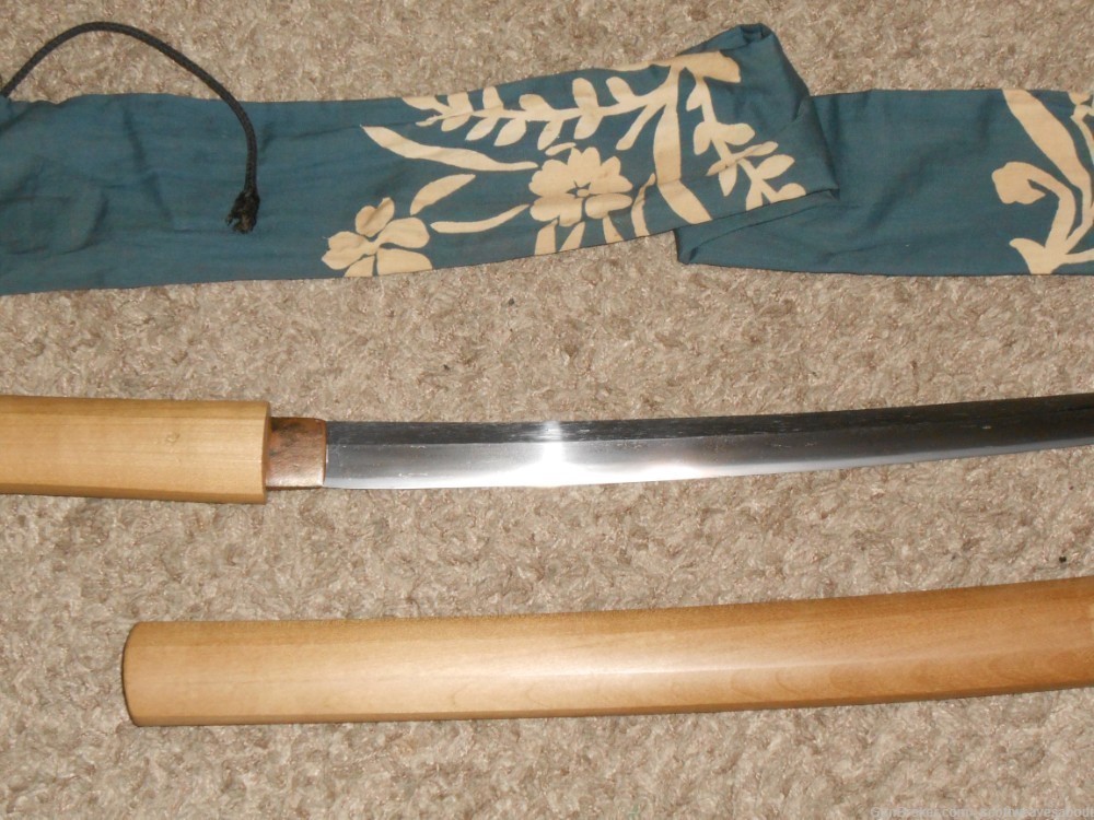 Antique Koto Period Japanese Katana Sword Wakizashi Signed Sanjo Yoshinaga -img-2