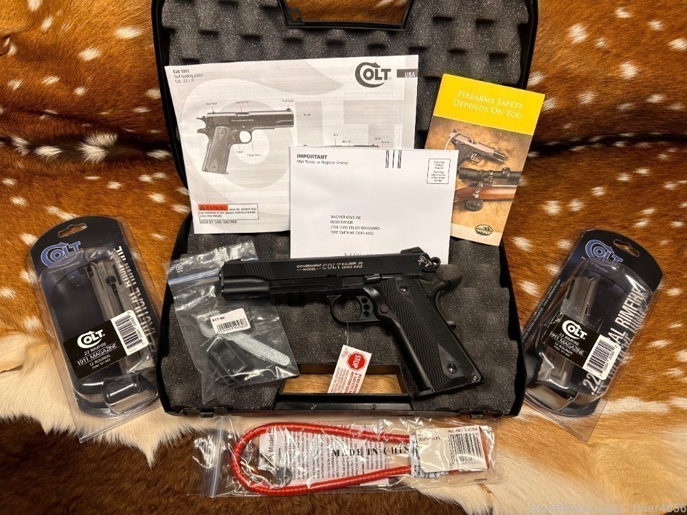 New in Box Walther 1911 Colt Government .22 LR Rail Gun with 3 Magazines-img-0