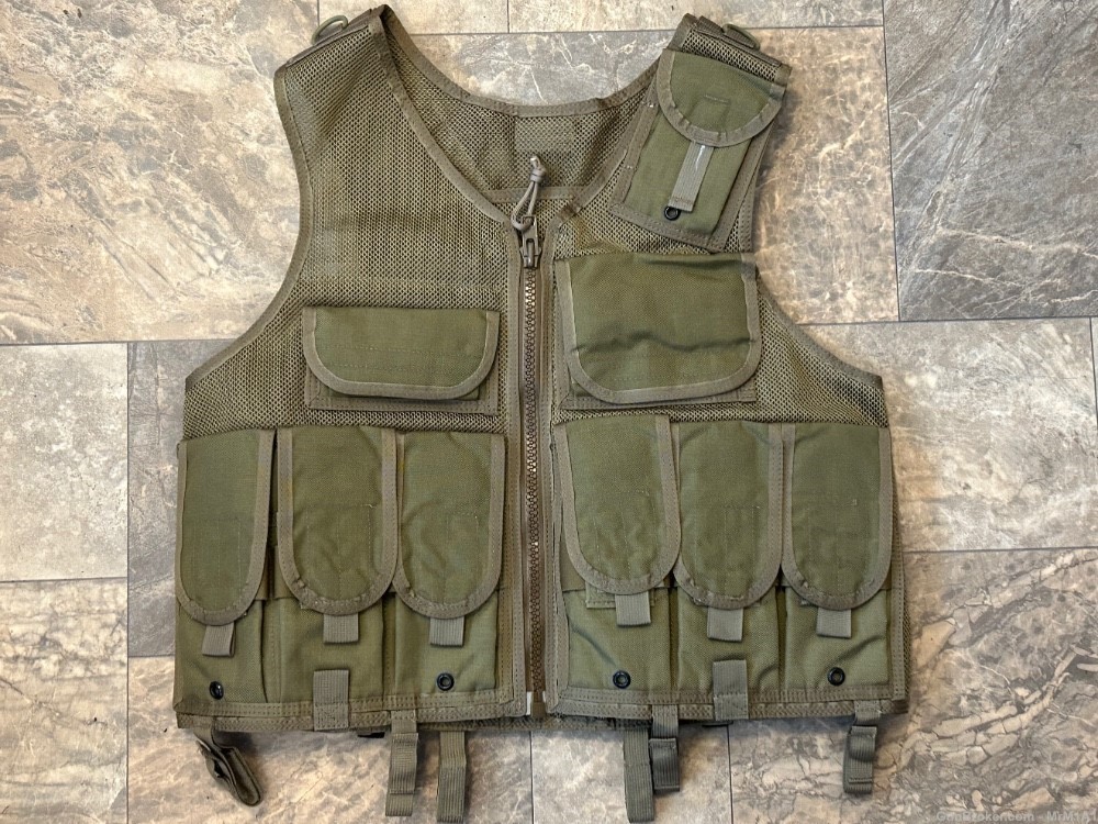 Eagle Industries Rifleman’s Vest Khaki Early ‘90’s Tactical NOS!-img-0