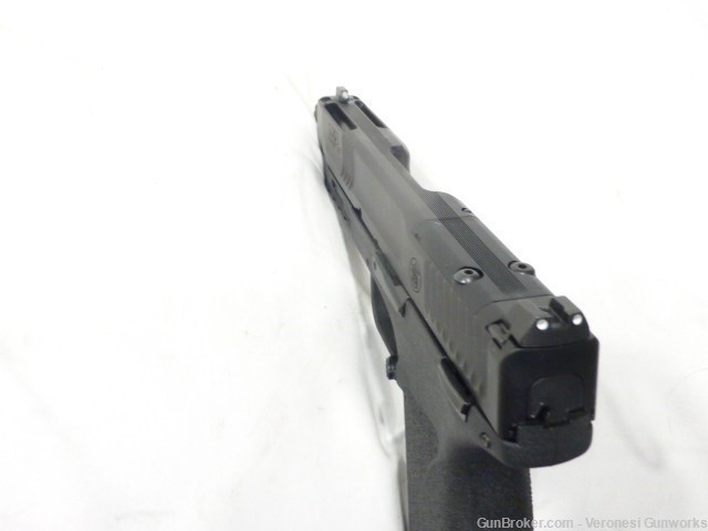 NIB S&W M&P OR 5.7 Pistol Threaded 5" (2) 22 rd Thumb Safety 13347-img-8