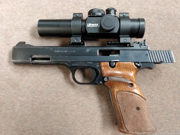 Smith & Wesson 41  22lr W/ultra dot-img-0