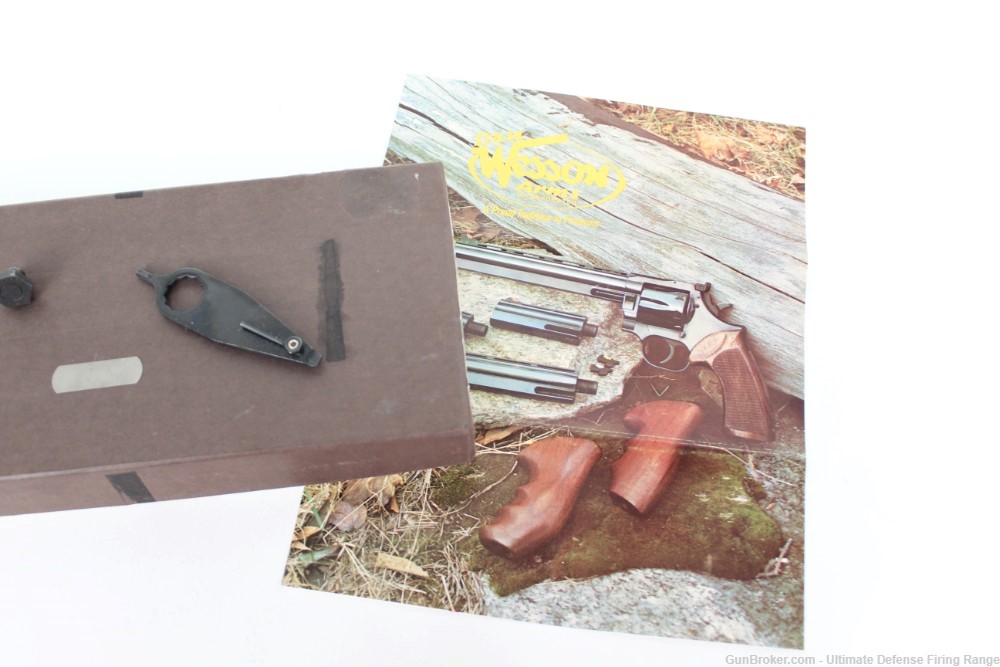 Dan Wesson Convertible 15-2 38/357 Box, Wrench, Gap Gauge, & Paperwork-img-7