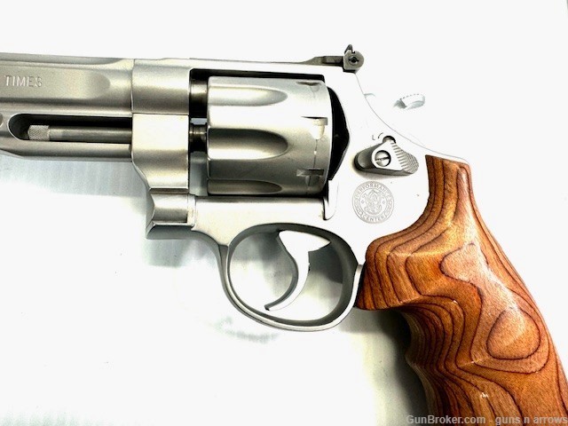 Smith & Wesson 627-5 Performance Center 357 Mag 8 Shot Revolver-img-8