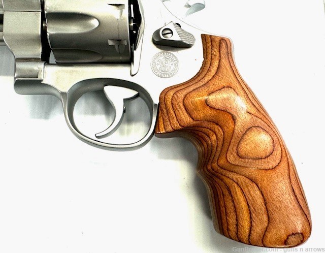 Smith & Wesson 627-5 Performance Center 357 Mag 8 Shot Revolver-img-9