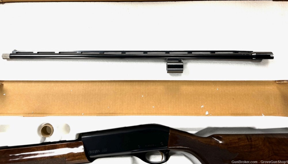 Remington 1100 Sporting 28 gauge Vent Rib 25" LIKE NEW IN BOX -img-4