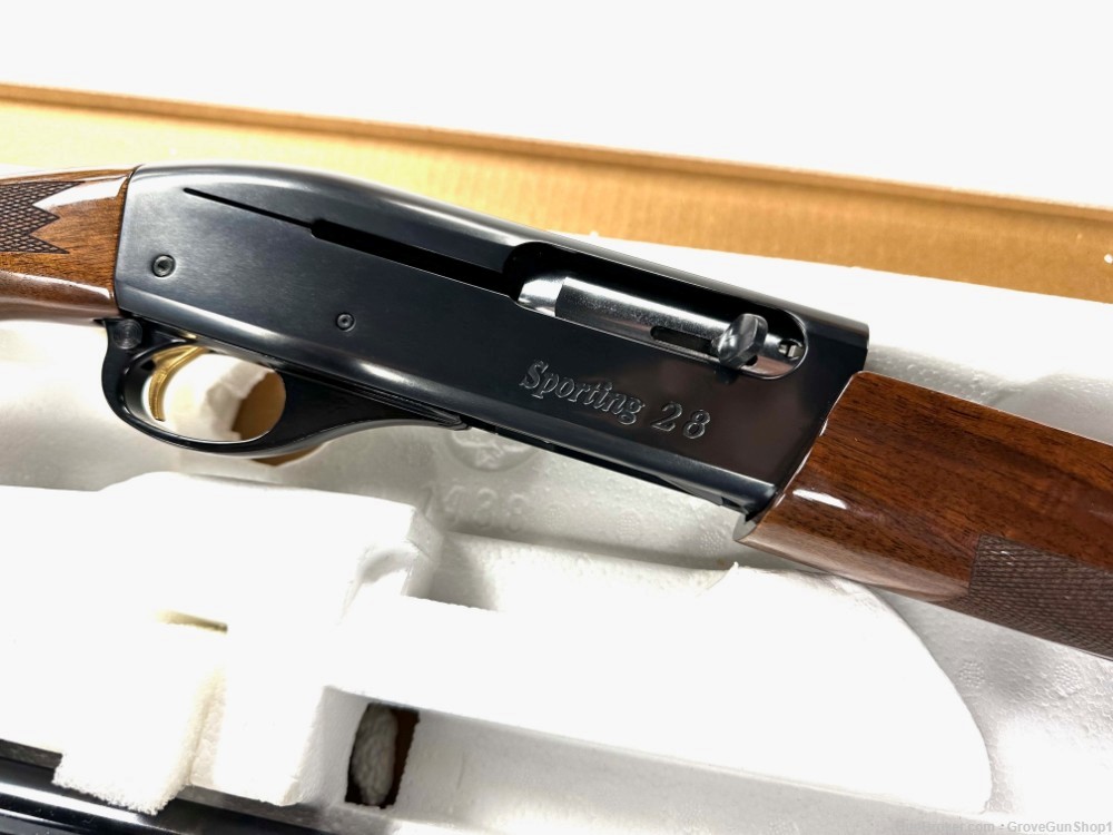 Remington 1100 Sporting 28 gauge Vent Rib 25" LIKE NEW IN BOX -img-9
