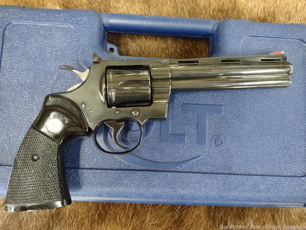 1975  COLT PYTHON REVOLVER 6" BARREL VERY CLEAN the good OLD ones!-img-3