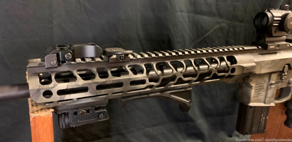 Mag Tactical / Bear Creek 22mag AR15 Custom Build (See Description)-img-14
