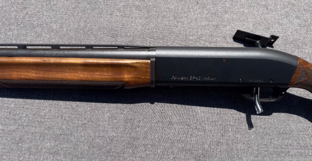 RARE Remington SP-10 10 gauge Two Barrels LIKE NEW-img-3