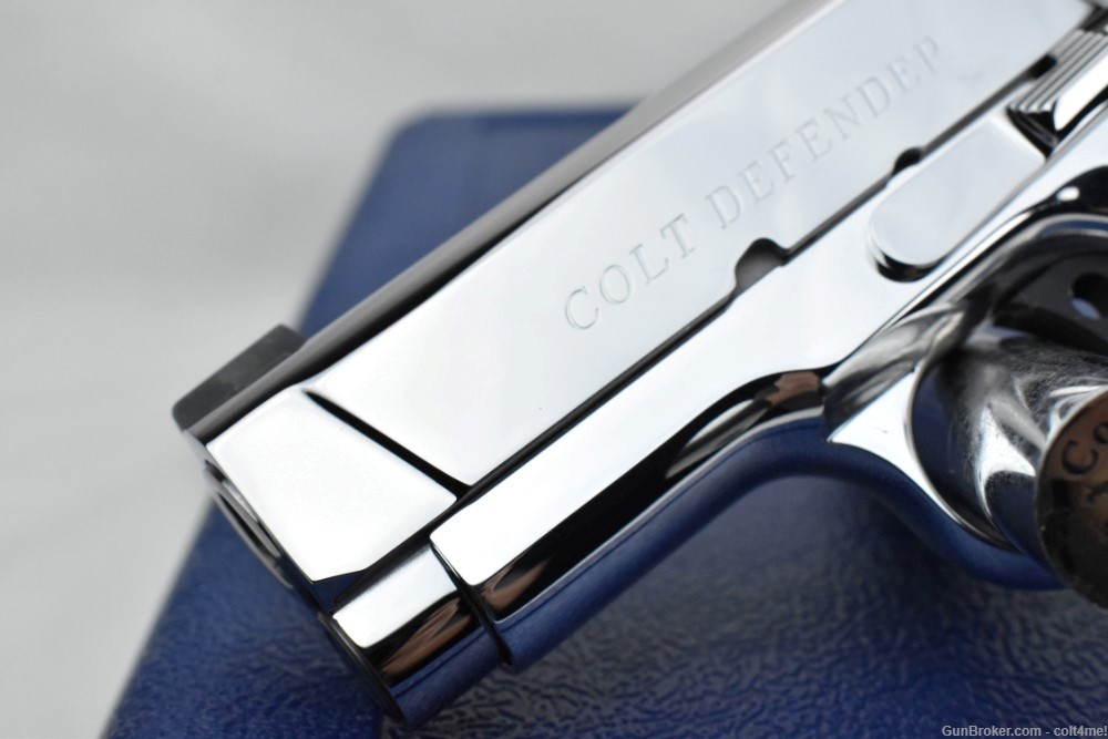 BRIGHT STAINLESS Colt Defender O7000XE .45 ACP BRAND NEW - Mirror Finish-img-4