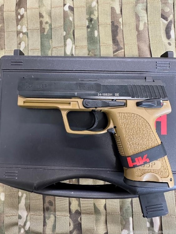 LIMITED HK USP RAL7008 (9MM) 4.25" BARREL WITH NIGHT SIGHTS (BLACK/FDE) -img-1