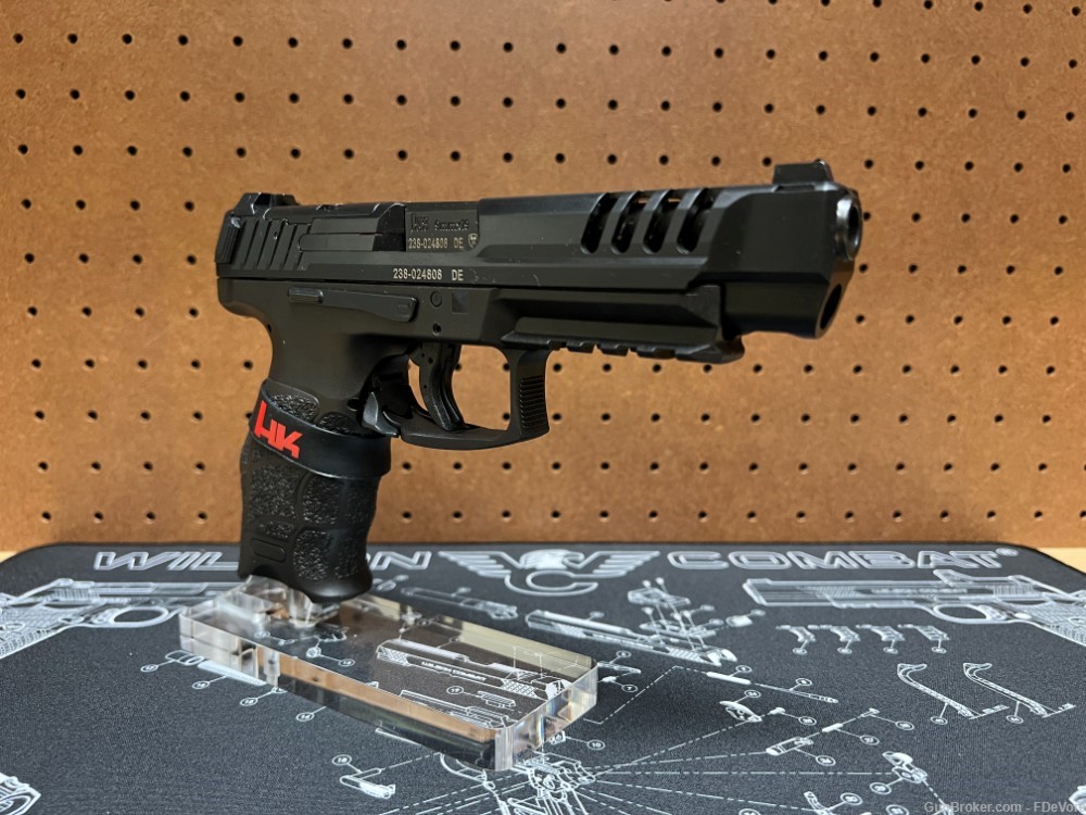 Heckler & Koch VP9L Optic Ready 9mm with Night Sights and 3x20rd Mags-img-4