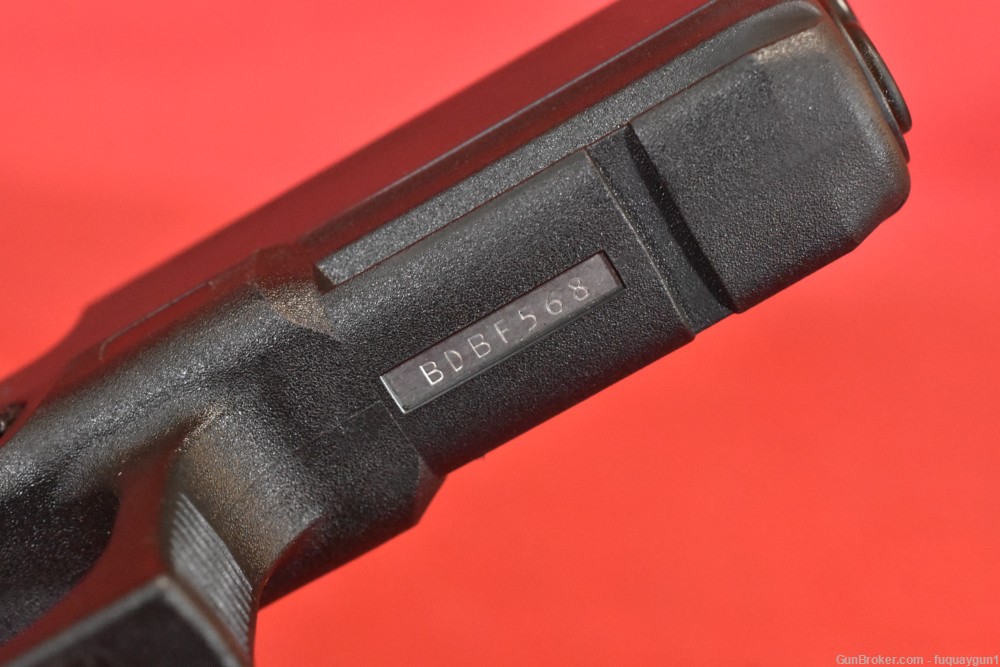 Glock 17 Gen 4 9mm 4.5" 17rd Law Enforement Trade In G17 17-17-img-29
