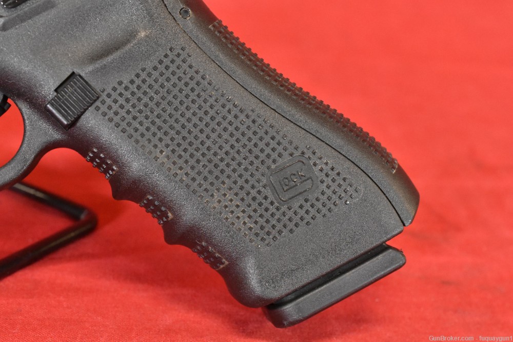 Glock 17 Gen 4 9mm 4.5" 17rd Law Enforement Trade In G17 17-17-img-7