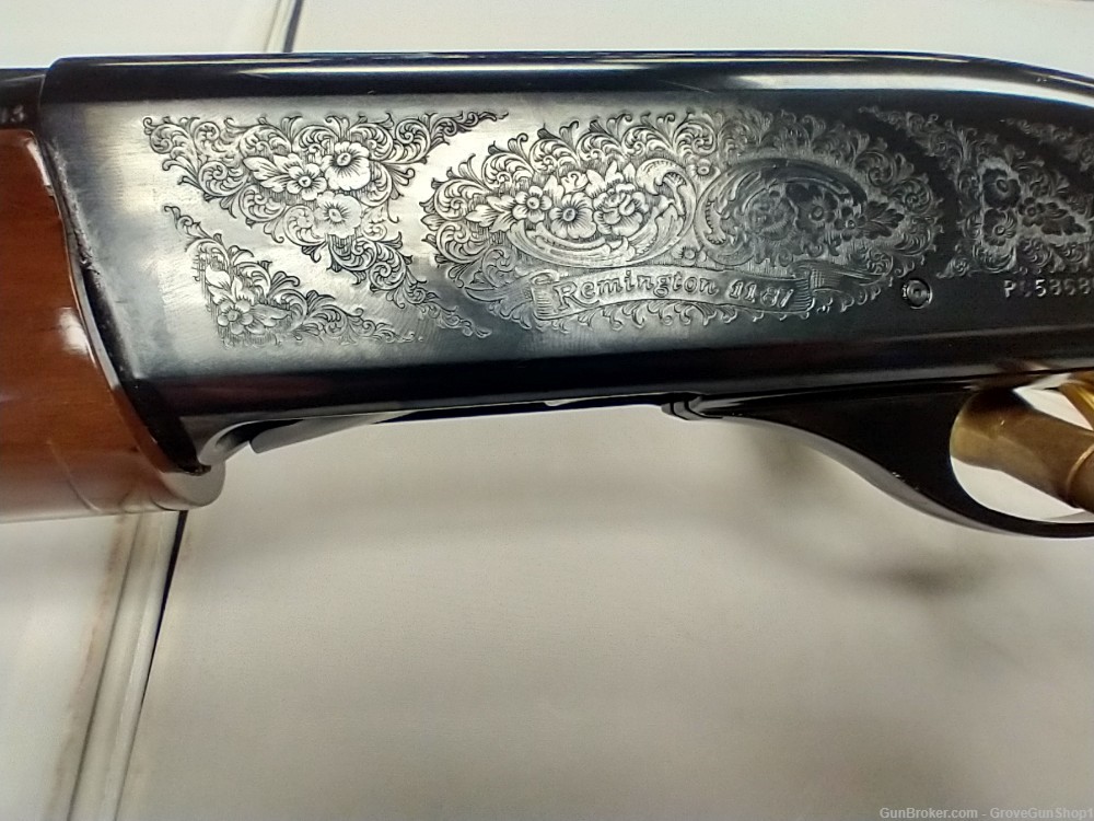 Remington 11-87 Premier 12GA Semi-Auto Shotgun Engraved 28" USED-img-2