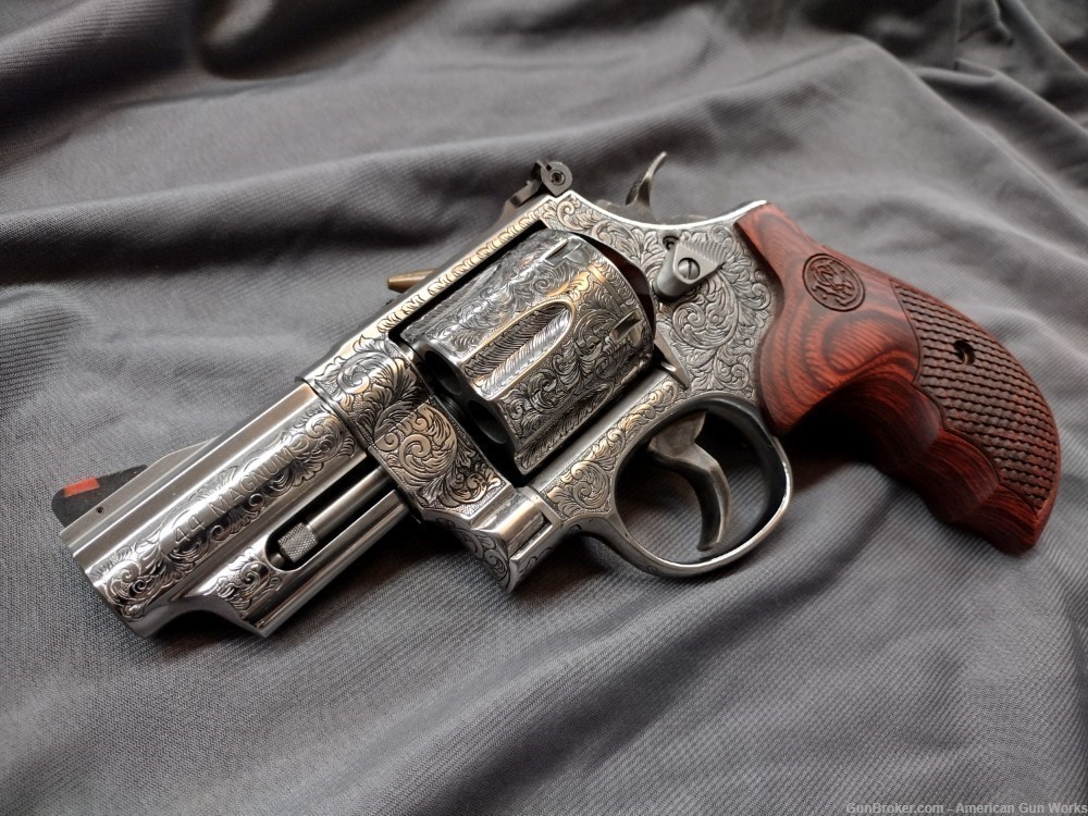 S&W Model 629 Deluxe 44 Mag Revolver. ONLY 20 EVER MADE - ENGRAVED by S&W -img-1