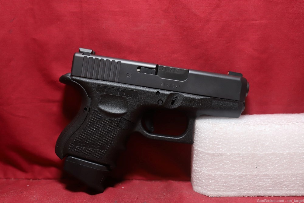 Glock Model 33 Gen 4 .357 Sig 3.5" Barrel with 5 Mags and Factory Case-img-8