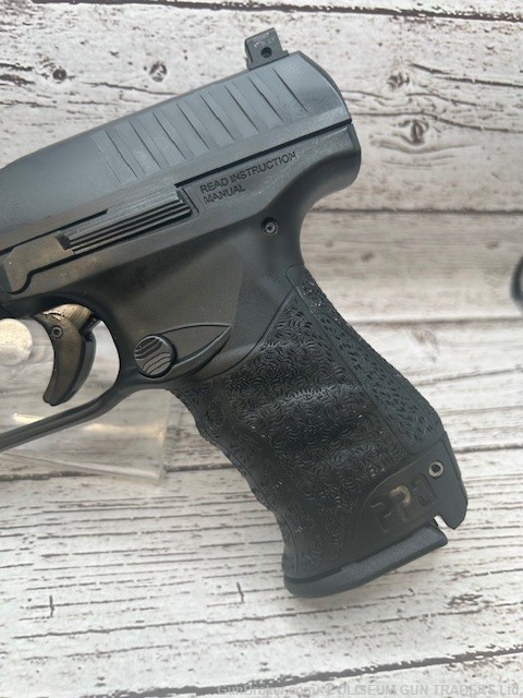Walther PPQ 9mm Used W/ NS-img-1