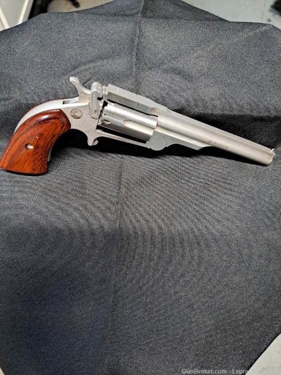 North American Arms Revolver .22 Magnum-img-1