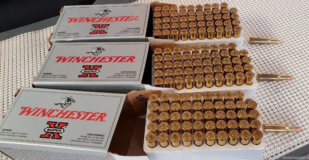 3 boxes of 218 Bee made by winchester 46gr hollow point -img-1