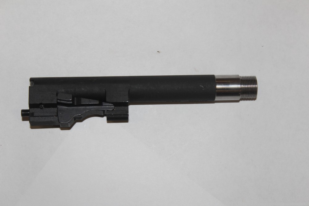 1 Beretta 92 threaded barrel-img-0