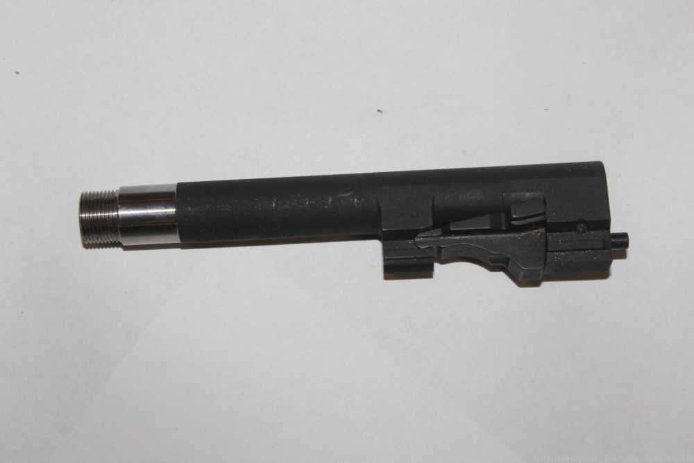 1 Beretta 92 threaded barrel-img-1