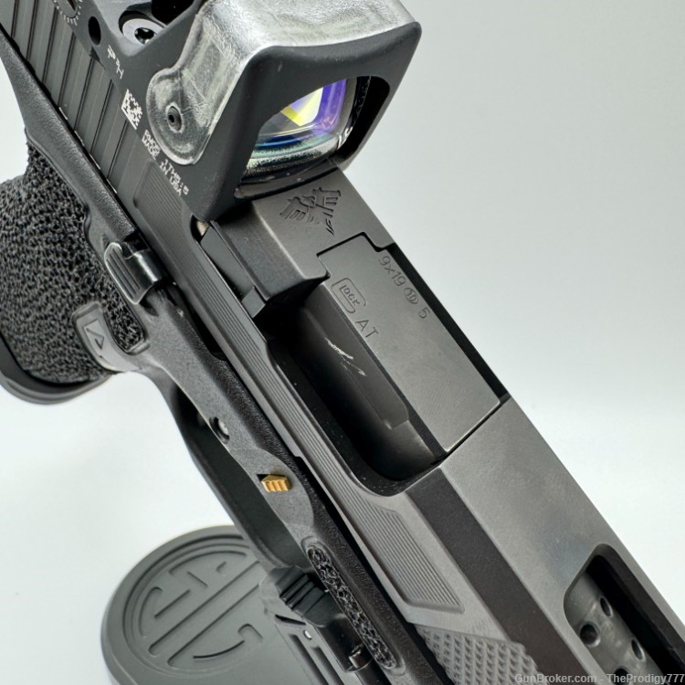 Black Phoenix Customs Ported Glock 19 Gen 5-img-1