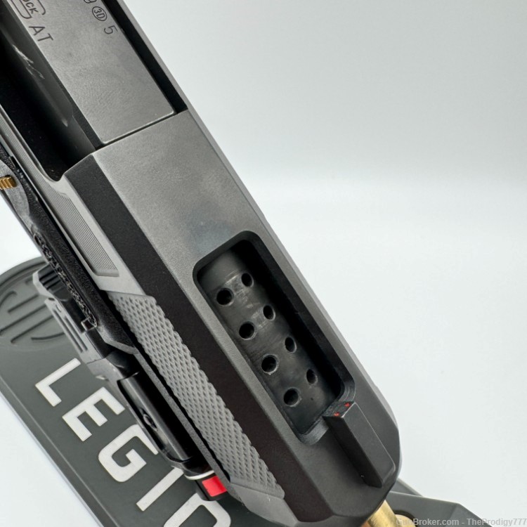 Black Phoenix Customs Ported Glock 19 Gen 5-img-5