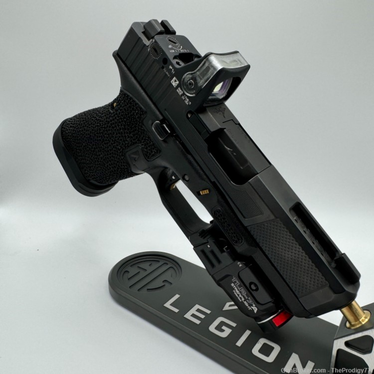 Black Phoenix Customs Ported Glock 19 Gen 5-img-3