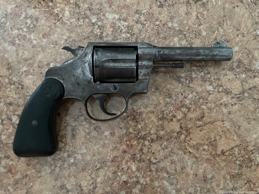 Colt Police Positive .38 Special 1960 manufacture thumb rest grip-img-1