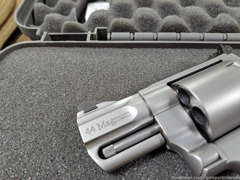 Smith & Wesson 629-6 Performance Center 44Mag Very Clean-img-7