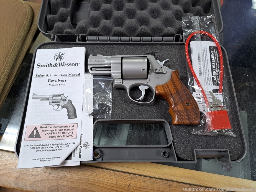 Smith & Wesson 629-6 Performance Center 44Mag Very Clean-img-0