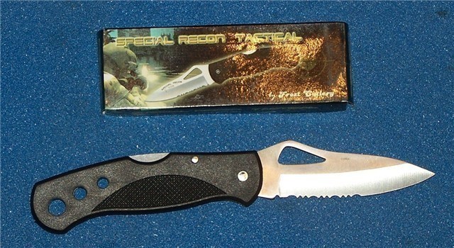 Frost Cutlery Special Recon 4 1/2" lockback knife-img-1