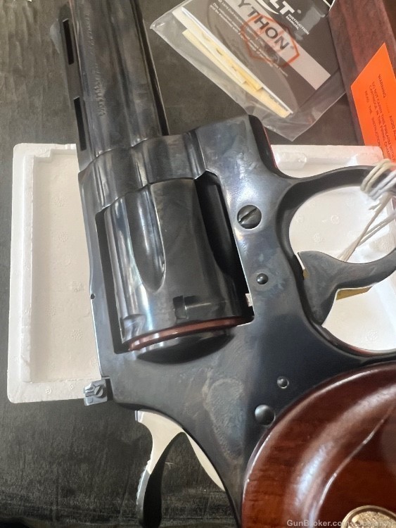 Colt Python 4” blued .357 magnum 6 shot revolver wood grips circa1978 LNIB -img-7