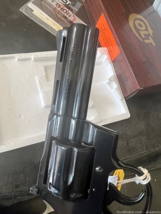 Colt Python 4” blued .357 magnum 6 shot revolver wood grips circa1978 LNIB -img-24