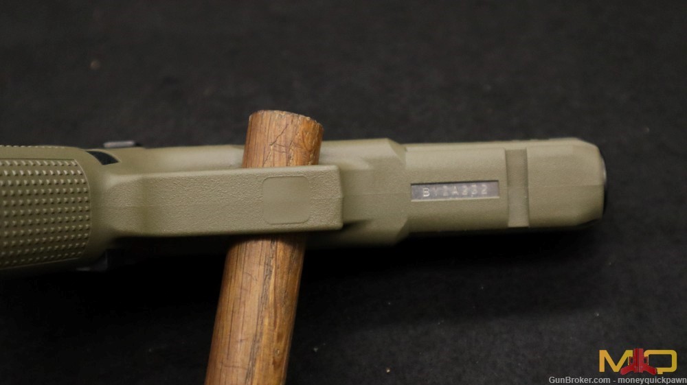 Glock G17 Gen5 9mm Excellent Condition Battlefield Green Penny Start!-img-18