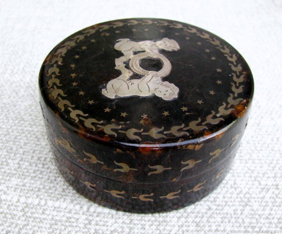 ANTIQUE 1700’s ORNATE GOLD INLAID SILVER INLAID ENGRAVED TRINKET/SNUFF BOX-img-4