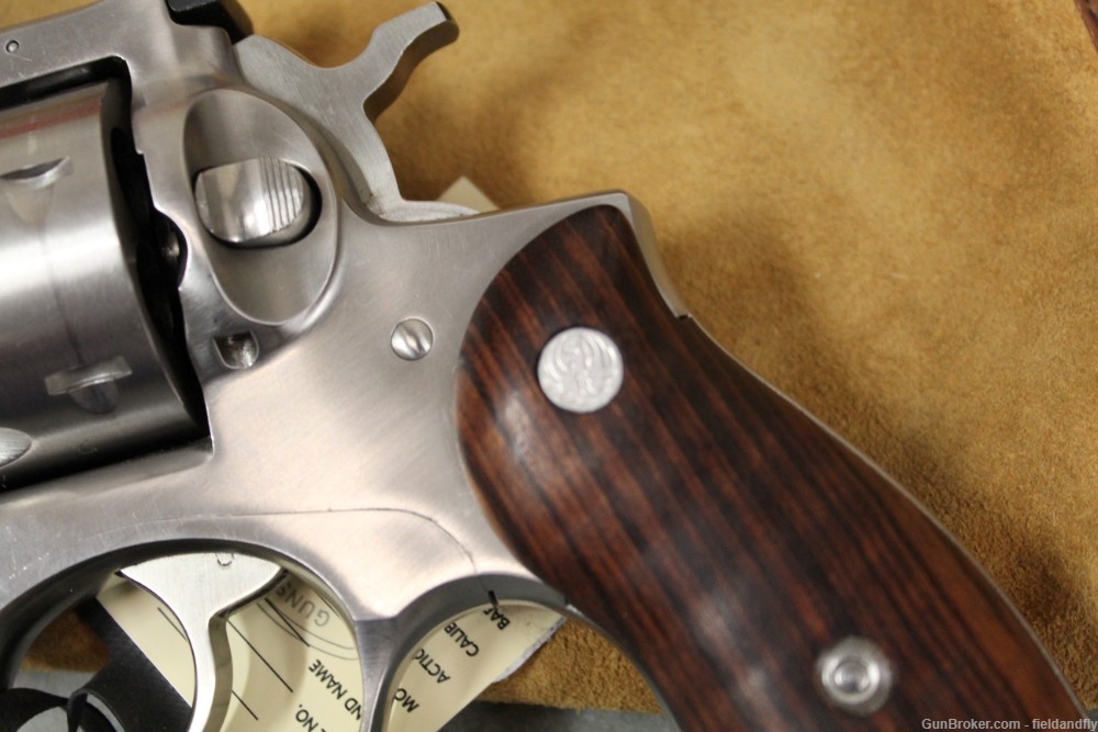 Ruger Redhawk, 44 Magnum, 5.5-inch barrel, Stainless-img-5