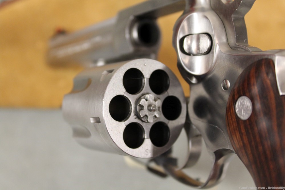 Ruger Redhawk, 44 Magnum, 5.5-inch barrel, Stainless-img-29
