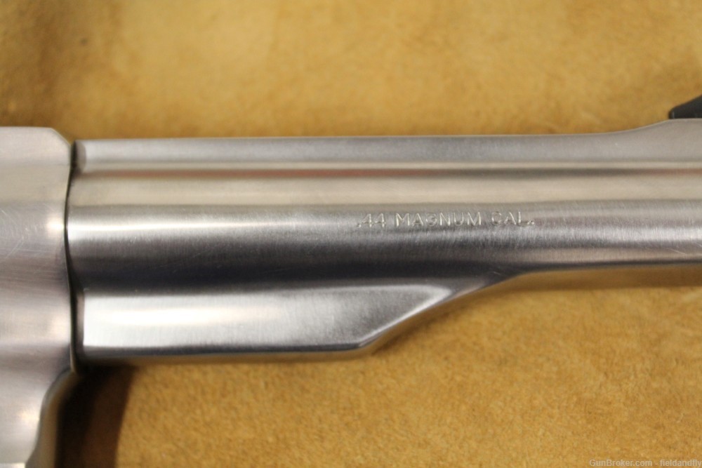 Ruger Redhawk, 44 Magnum, 5.5-inch barrel, Stainless-img-26