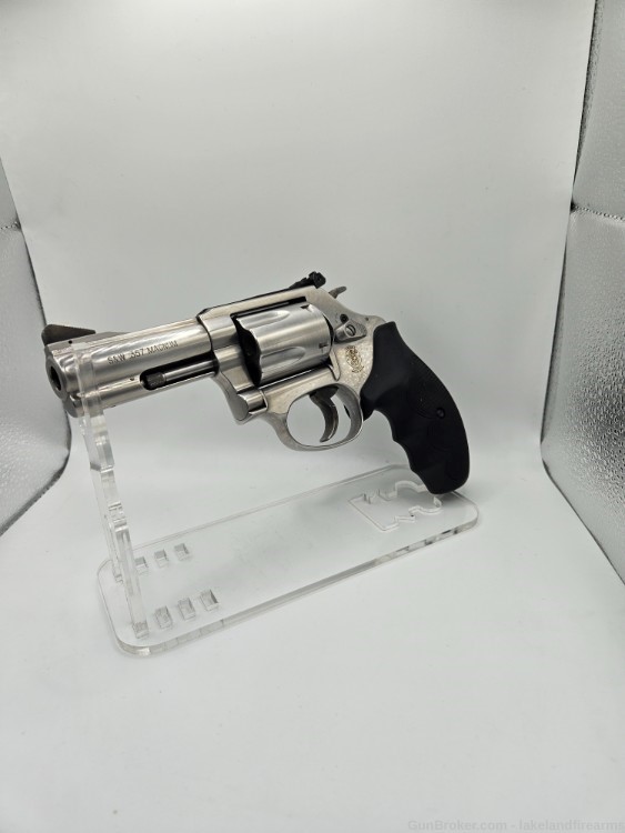 Smith and Wesson Model 60-img-4
