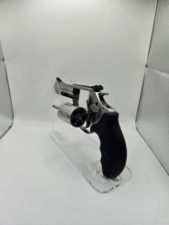 Smith and Wesson Model 60-img-2