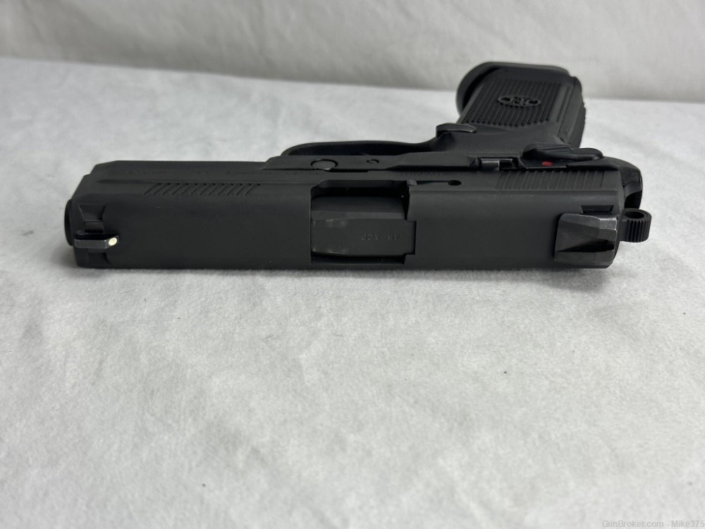 FN Hersal FNX-45 .45 ACP Black Handgun w/ 3 mags & case -img-11
