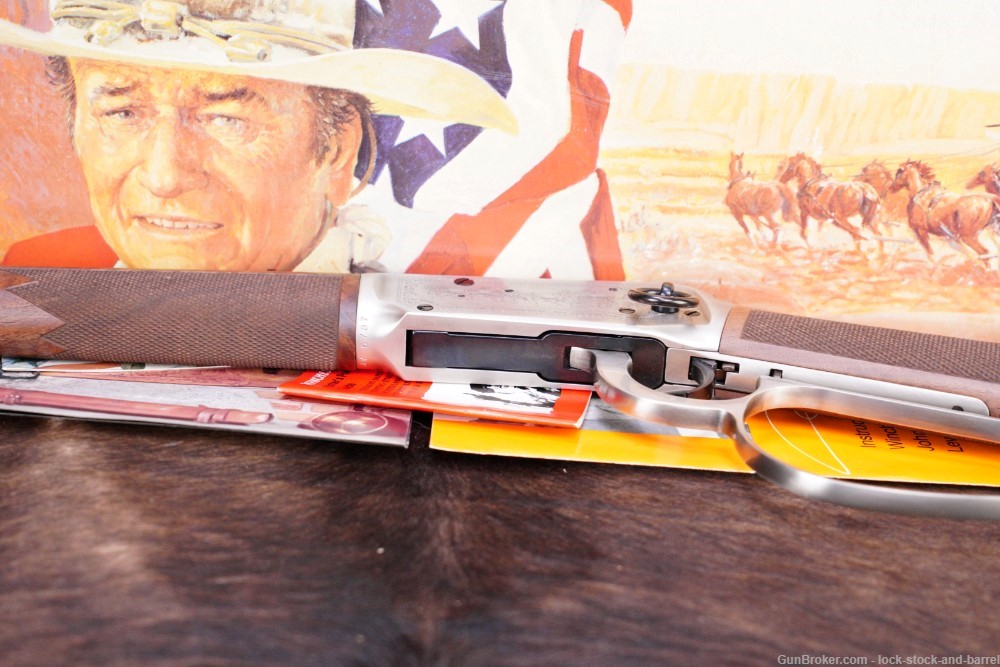 Winchester Model 94 John Wayne Commemorative Lever Rifle & Box .32-40 Win-img-12