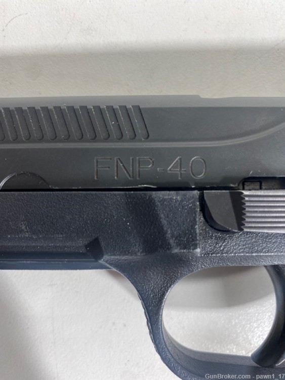 FNH FNP-40 40 s&w-img-1