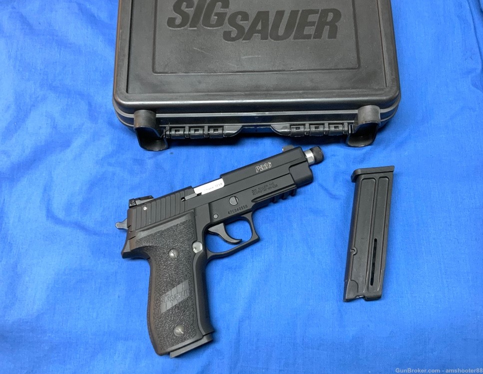 Sig Sauer P226 22LR 5” Threaded Nitron Finish Used Very Clean -img-0