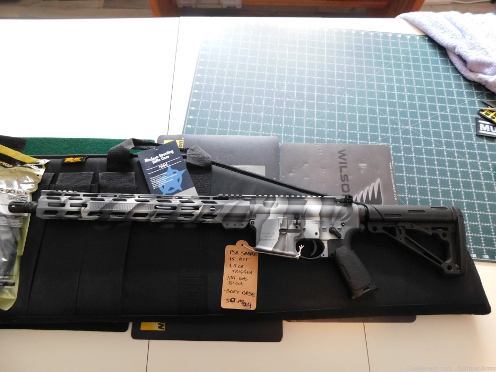 Custom AR-15 - 5.56NATO - Many upgraded parts - Soft Tac Case - PMAG 30 M2-img-0