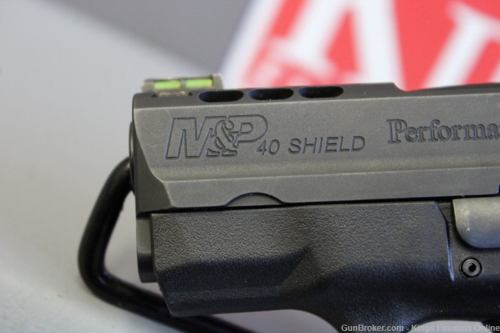 Smith & Wesson M&P40 Shield Performance Center.40 S&W Item P-23-img-9
