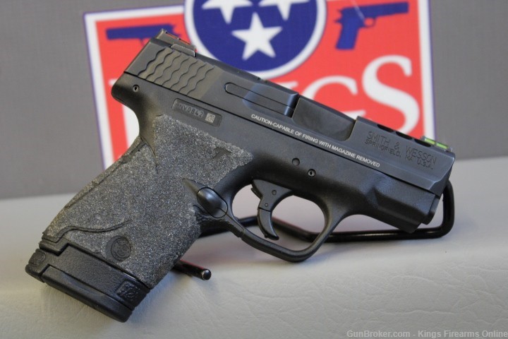 Smith & Wesson M&P40 Shield Performance Center.40 S&W Item P-23-img-0