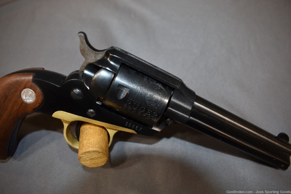 Ruger Bearcat - .22 LR Single-Action Revolver w/ Engraved Cylinder-img-6